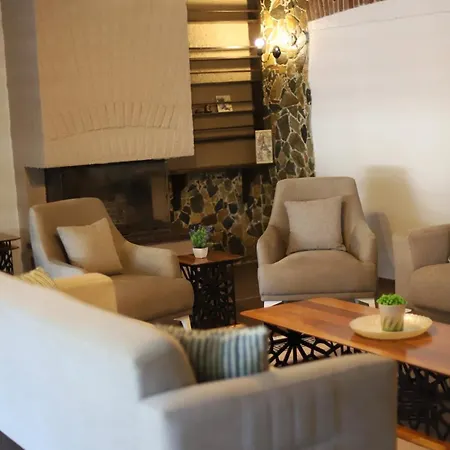 Detached With A Heated Pool And Garden Villa
