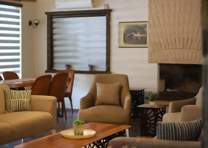 Detached With A Heated Pool And Garden